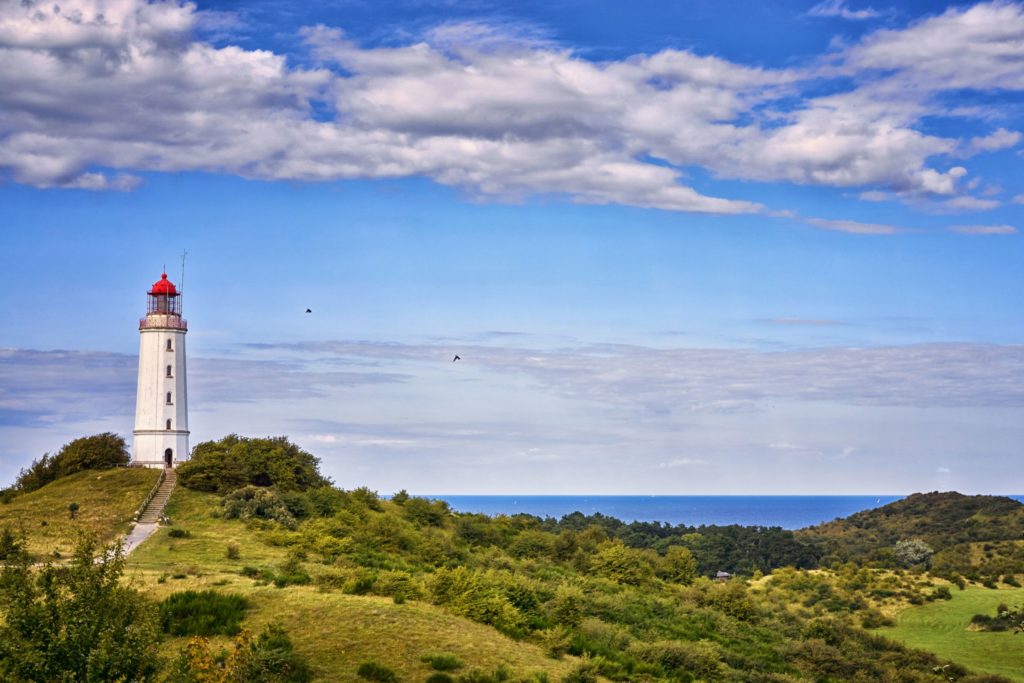 Hiddensee, Leuchtturm, lizensiert bei Adobe Stock