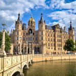Schloss Schwerin, lizensiert bei Adobe Stock
