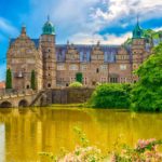 Wasserschloss Hämelschenburg im Emmerthal, lizensiert bei Adobe Stock