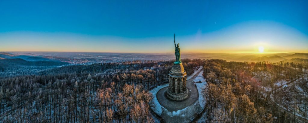 Hermannsdenkmal, lizensiert bei Adobe Stock