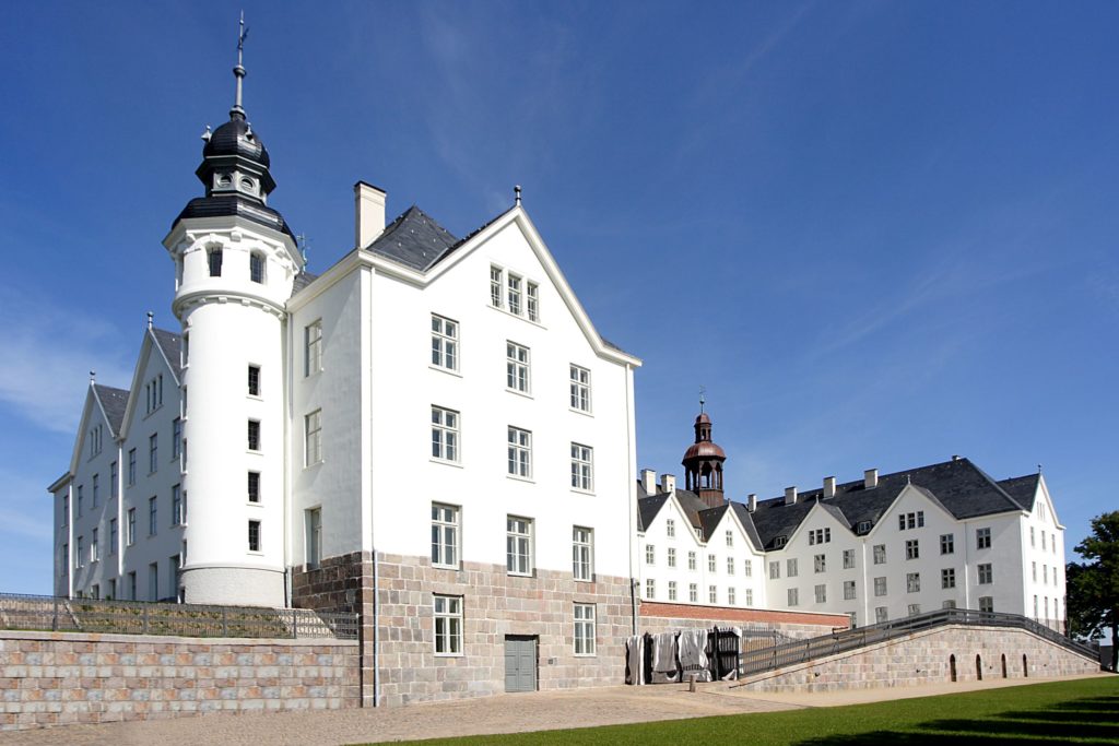 Schloss Plön, lizensiert bei Adobe Stock